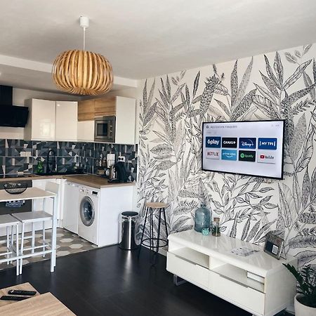 New: Appartement Tout Confort + Parking Gratuit Amiens Eksteriør billede