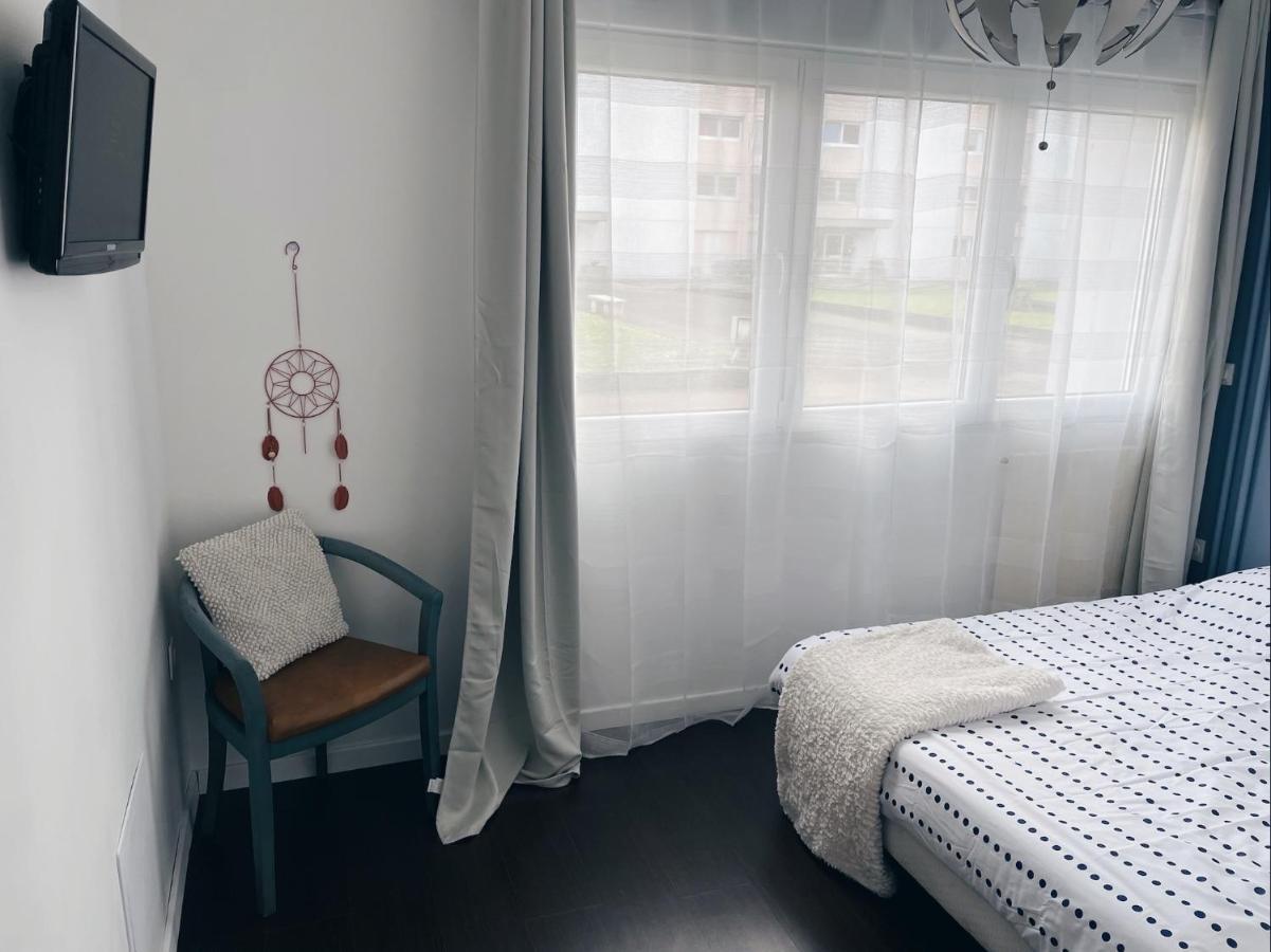 New: Appartement Tout Confort + Parking Gratuit Amiens Eksteriør billede